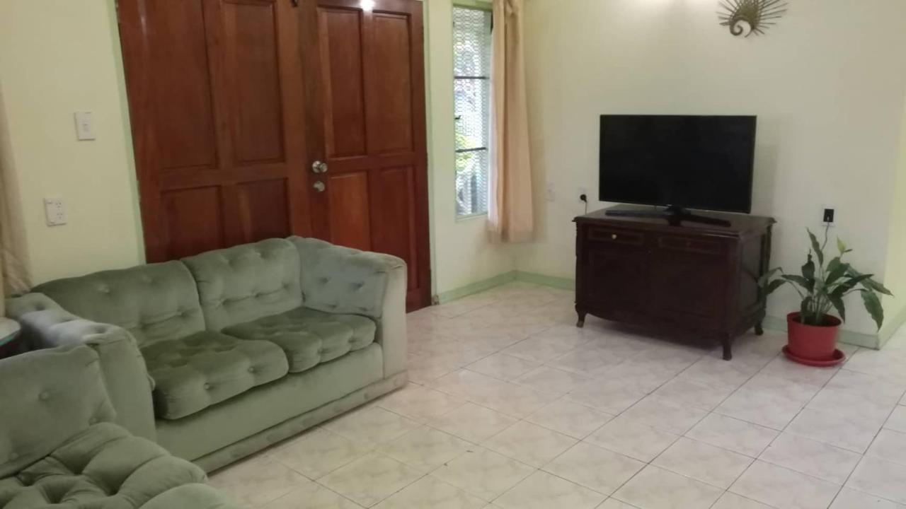 Malau Lodge Nuku'alofa Luaran gambar